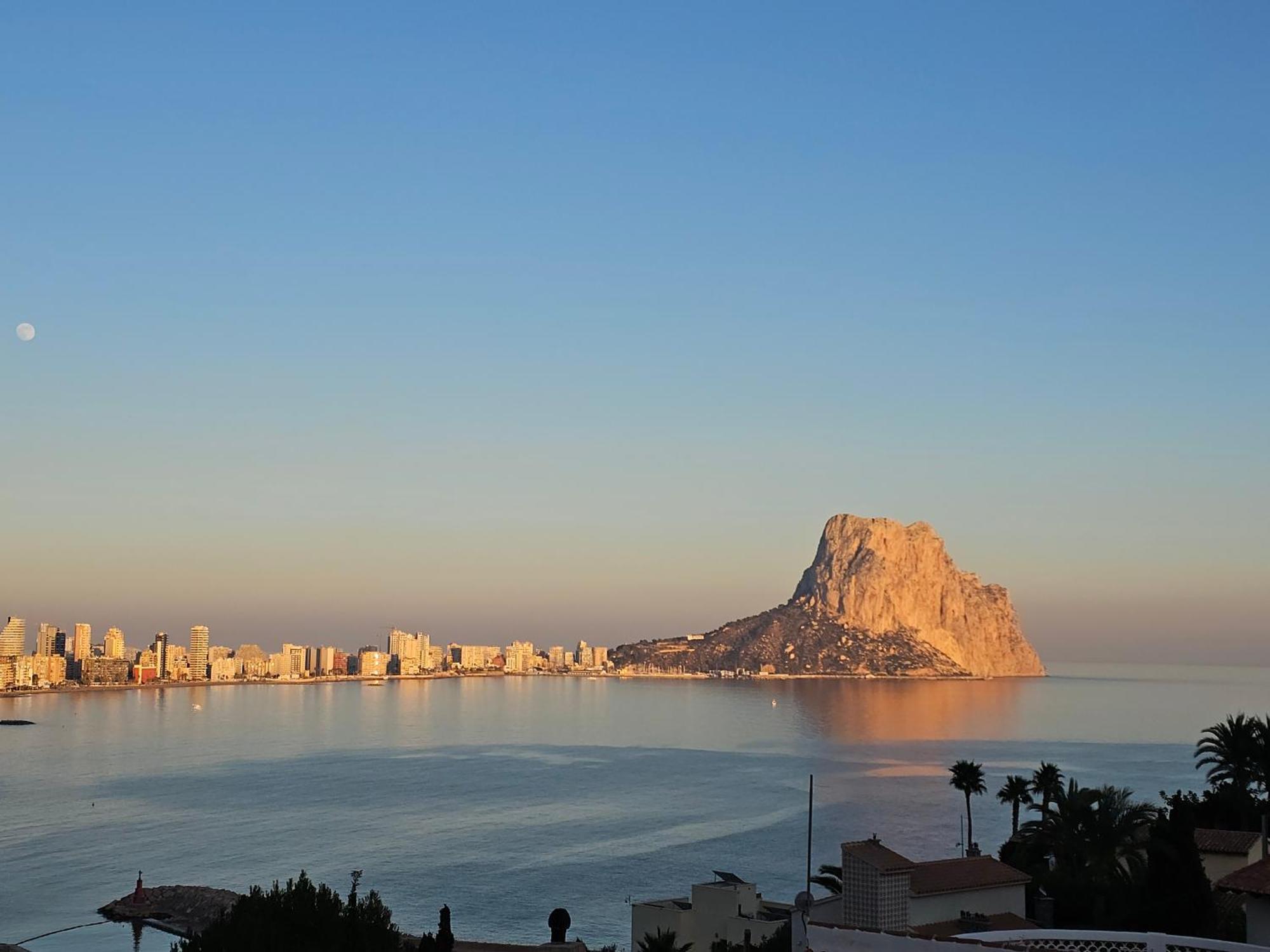 Апартаменти Casa Veintiuno En Calp Екстер'єр фото