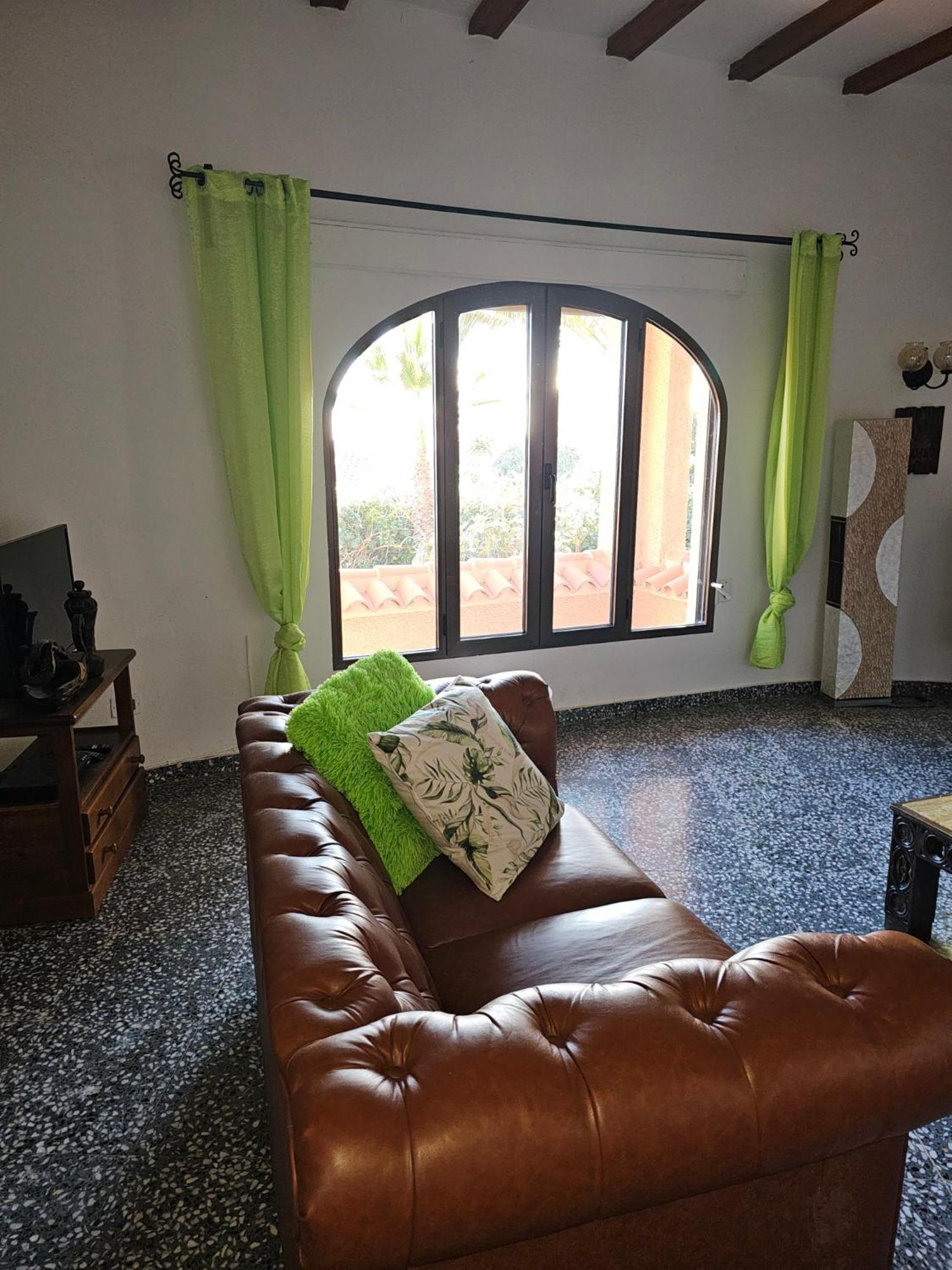 Апартаменти Casa Veintiuno En Calp Номер фото