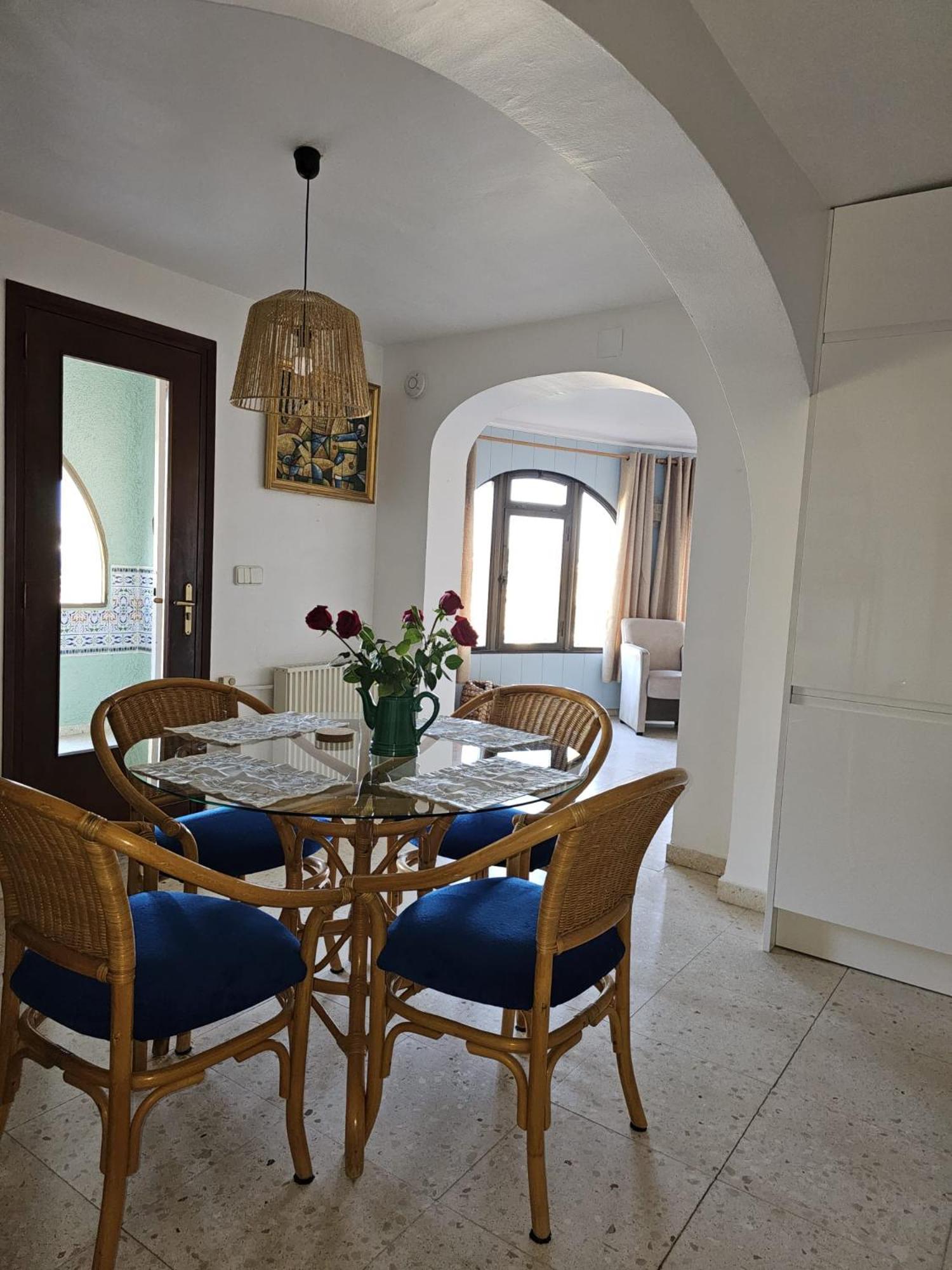 Апартаменти Casa Veintiuno En Calp Номер фото